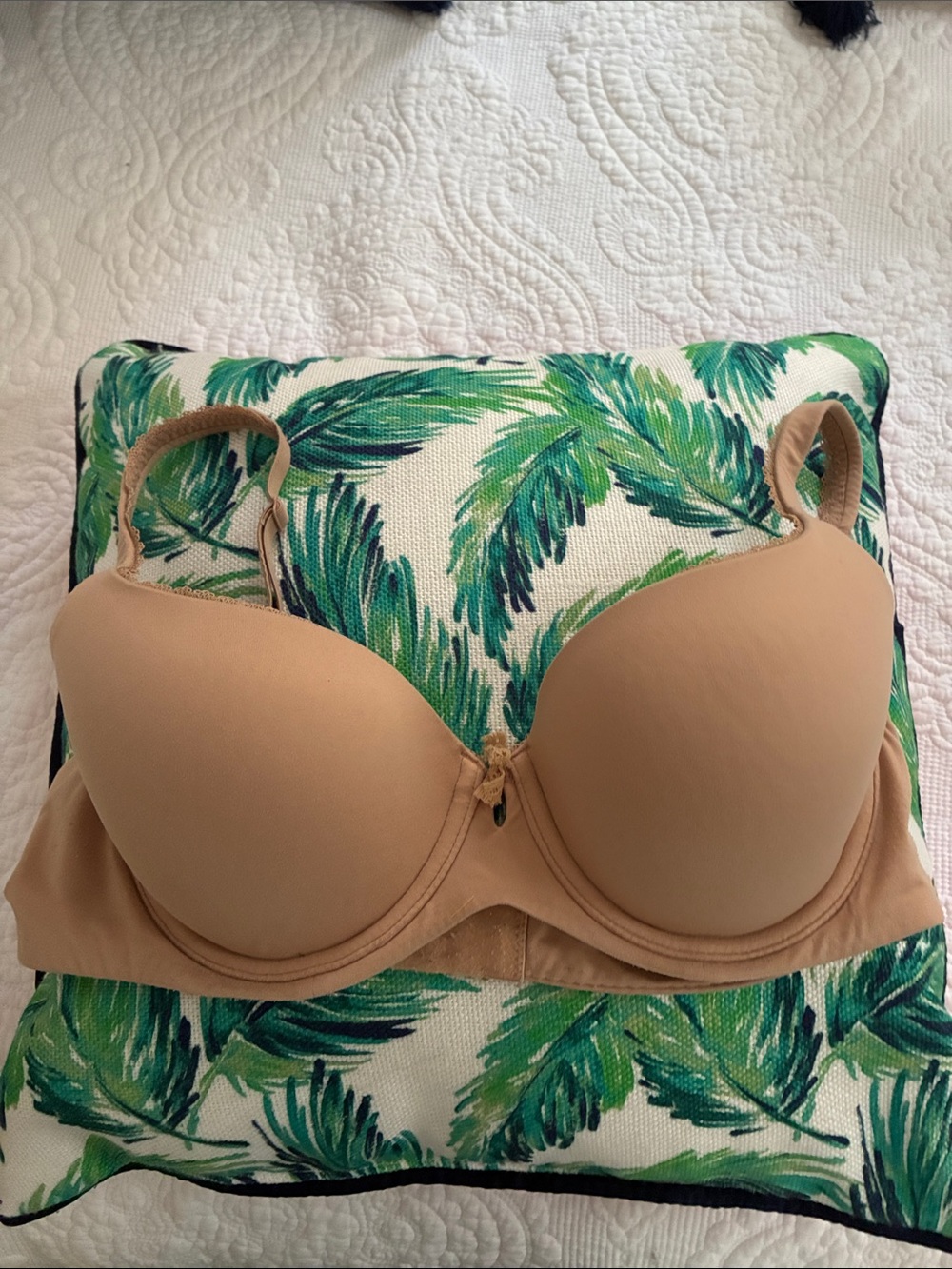 Victoria's Secret Smooth Nude T-Shirt Bra